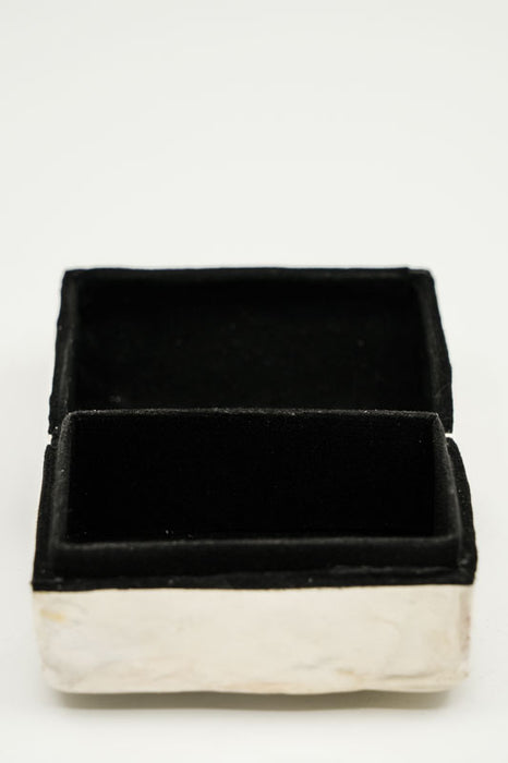 Jewelry box decorated with shells, small, 7x5x4cm