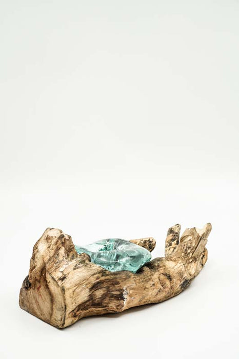 Decorative glass tealight holder, 10cm, on wood