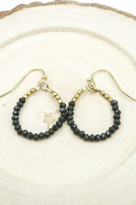 Earrings Hoop Glass Beads Black