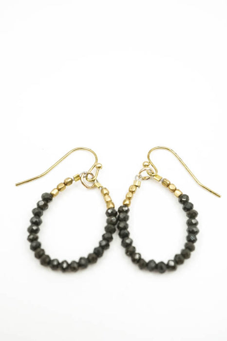 Earrings Hoop Glass Beads Black