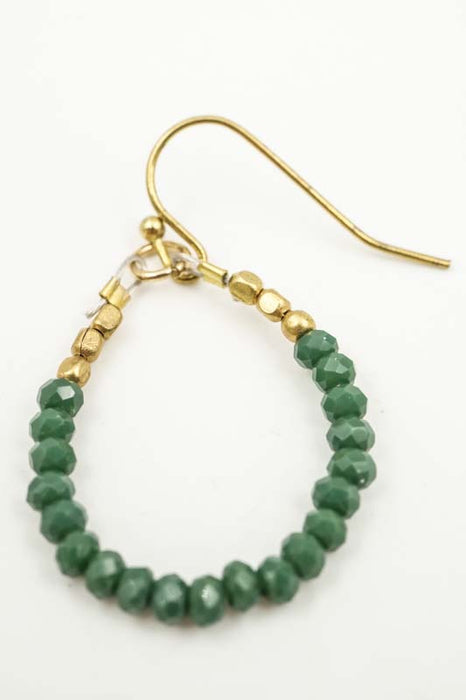 Boucles d'oreilles créoles perles de verre vert foncé