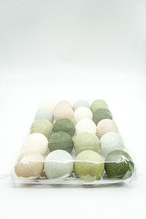 Lichterkette Cotton Balls USB grün/olive/weiss