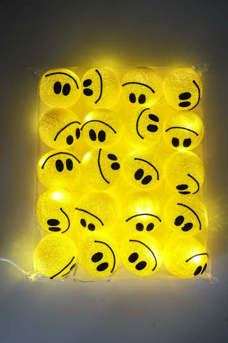 Lichterkette Cotton Balls USB Smiley