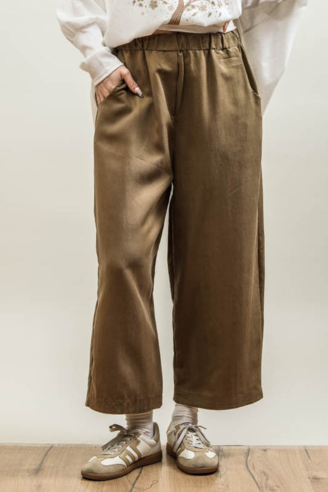 Lincoln wide-leg trousers with elastic waistband, caramel - One Size