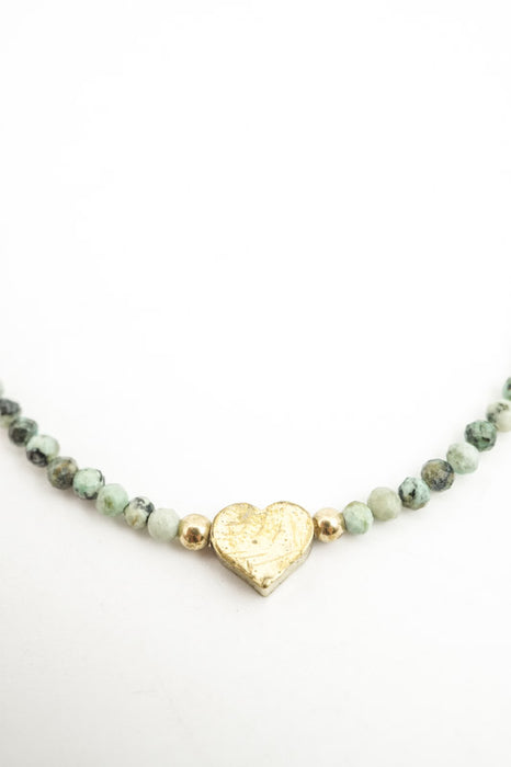 Kette 2mm afrikanischer Türkis mit Herz