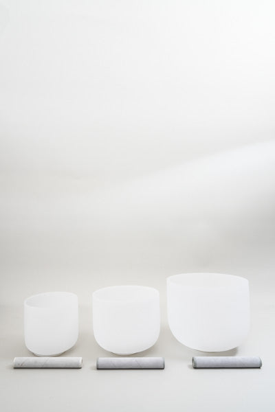 Klangschale Kristallquarz mit Klöppel 18cm