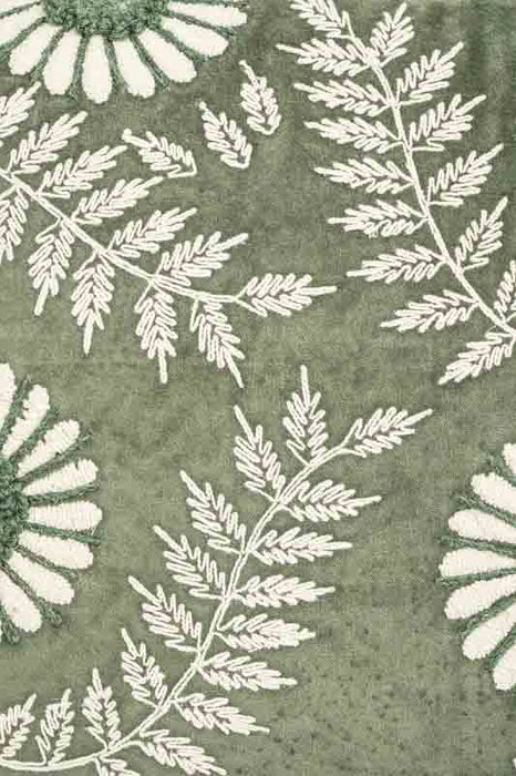 Coussin décoratif en velours de coton kaki broderies de fougères et de fleurs blanc cassé 45x45cm