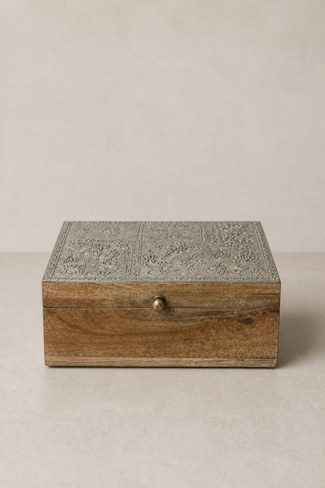 Dekobox Mangoholz klein gravierte Beschichtung 20x20x10cm