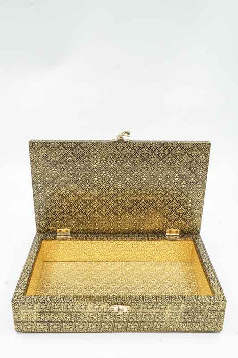 Shagun Box goldfarben mit Stickereien multicolor 25x15x6cm