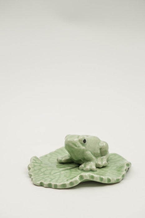 Incense Holder Ceramic Frog on Lotus Leaf Medium