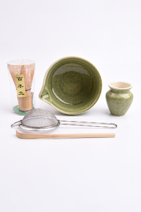 Keramik Matcha Tee Set 5-teilig olive mit Bambus Rührbesen 23x17.5x11cm