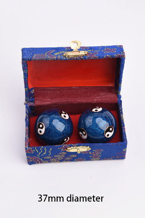 Qi-Gongkugeln emailliert blau Yin und Yang schwarz/weiss in blauer Box 37mm