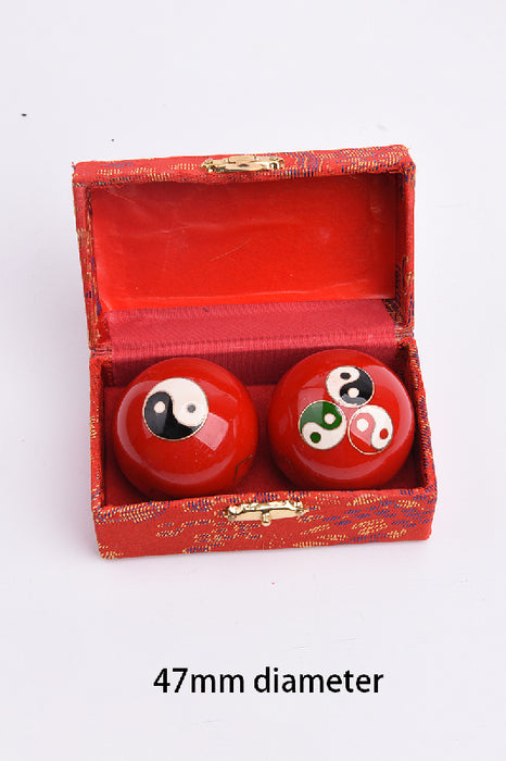 Qi-Gongkugeln emailliert rot Yin und Yang rot/weiss in roter Box 47mm