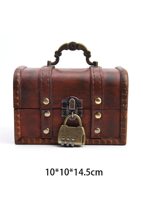 Holzbox braun mit Messinghenkel und Lederband mit Schloss 14.5x10x10cm