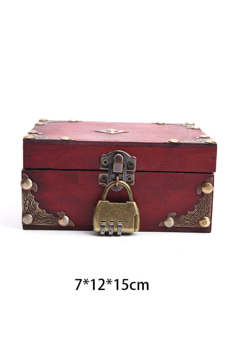 Holzbox braun mit Messingbeschlägen mit Schloss 15x12x7cm