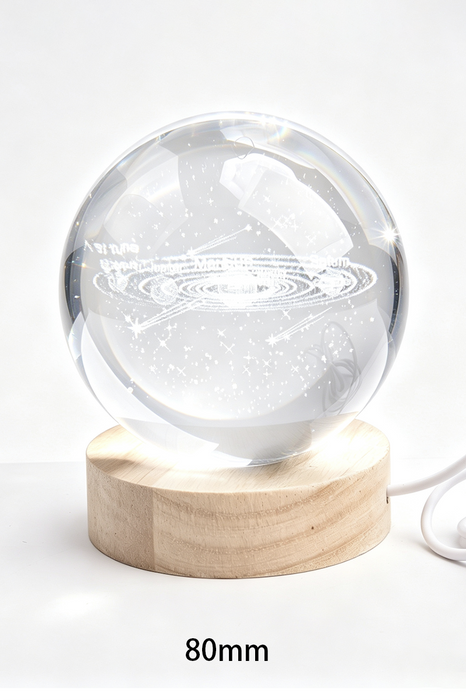 Glaslampe rund Solarsystem 80mm, Holzsockel 60mm mit USB Anschluss