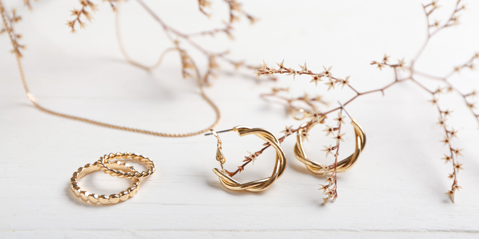Cachet: Decoration, Furniture, Fashion and Jewelry Concept Store — CACHET