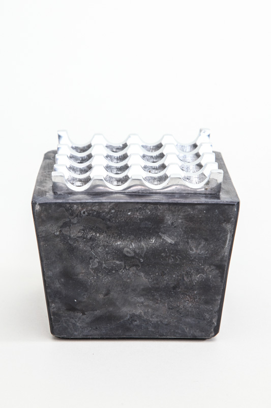 Aschenbecher quadratisch Marmor schwarz online kaufen bei Cachet - Cachet  Shop.